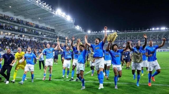 欧洲强队集体亮相打破记录勇夺冠军 欧洲强队集体亮相打破记录勇夺冠军