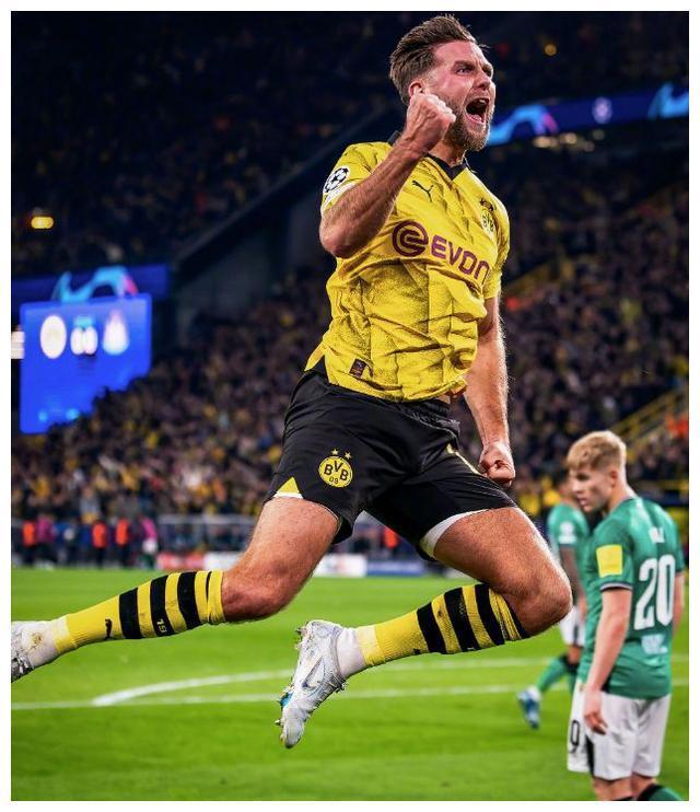 关于多特蒙德客场逆转胜利,稳定积分排名的信息 关于多特蒙德客场逆转胜利,稳定积分排名的信息